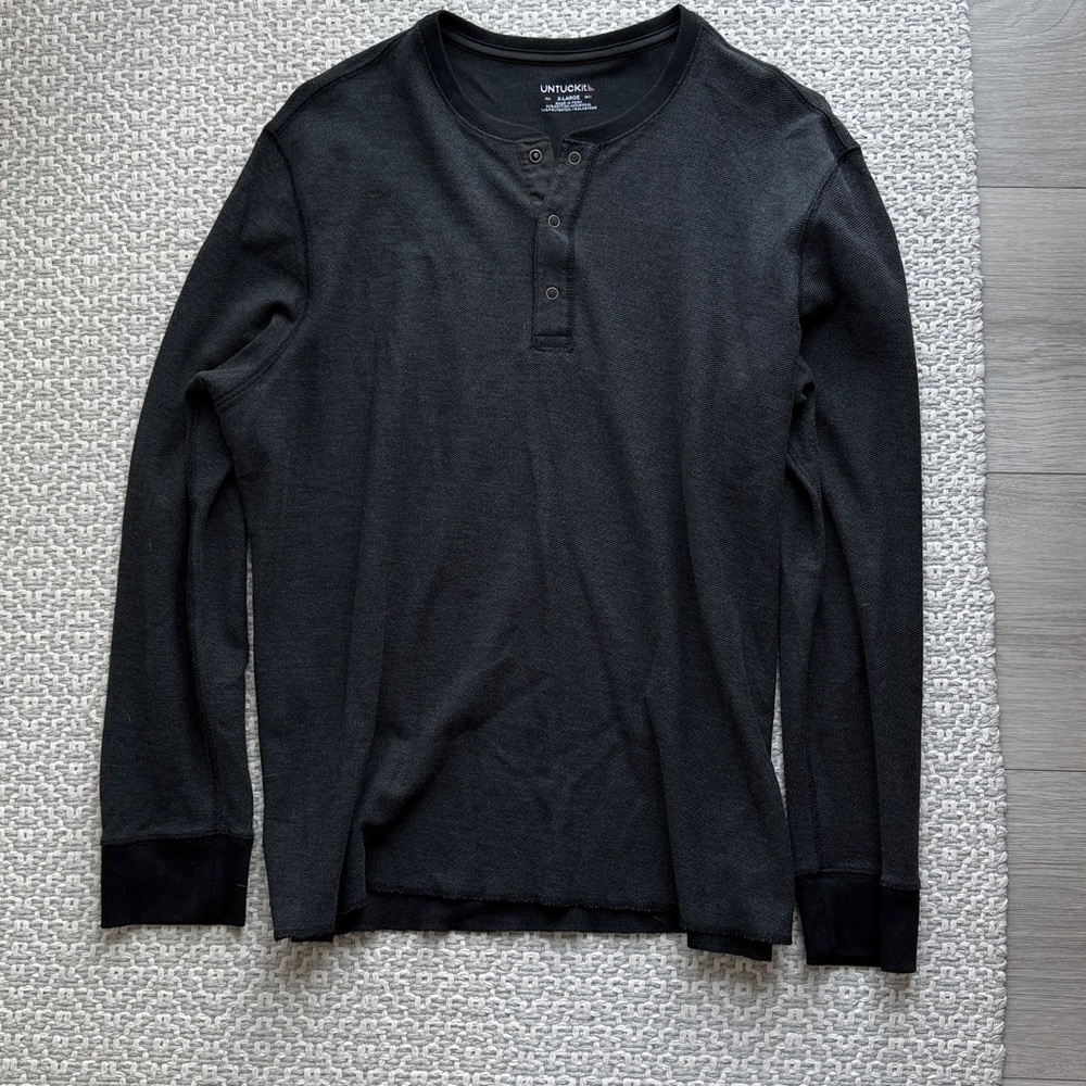 UNTUCKit Men's Black Long-Sleeve Henley Thermal